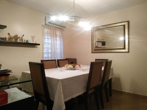 Imagen 13 de 30 de Casa En Venta Prebo I Valencia Carabobo 22-14466 Gerardo Guillen Rent-a-house