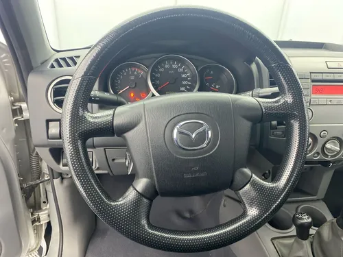 Mazda Bt50 2.6 Mt 2012