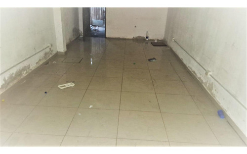 Casa En Venta - 2 Dormitorios 1 Baño - 153mts2 - Morón