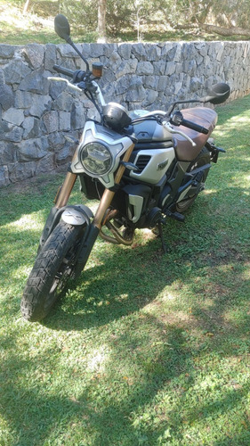 Imagen 2 de 15 de Cfmoto Ceccato 700