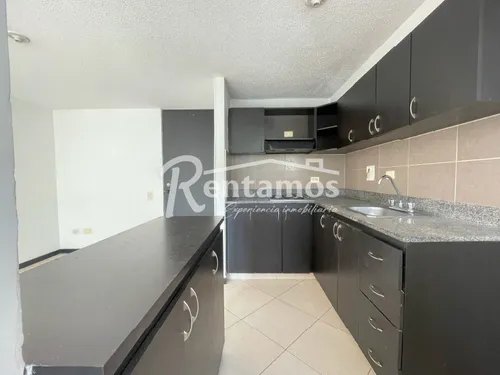 Apartamento En Arriendo En Camino Verde. Cod A775909
