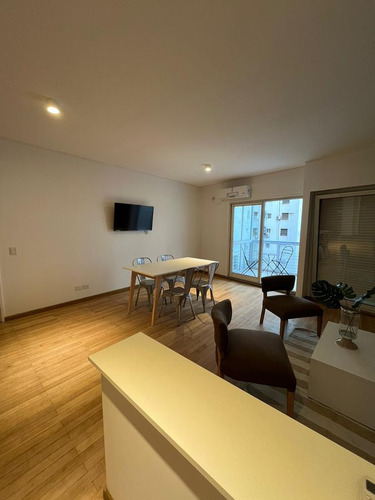 Excelente Departamento 2 Ambientes 1 Cochera Recoleta