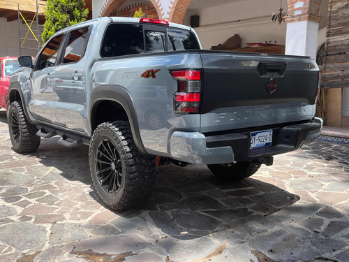 Nissan Frontier 4.0 Pro-4x V6 4x4 At