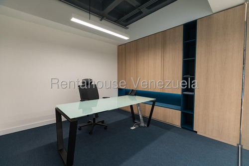Nv Espléndida Oficina En Venta En Los Pomelos 25-18919