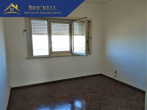 Imagen 8 de 12 de Apartamentos Venta 4 Dormitorios Balcón Vista Al Mar Palermo
