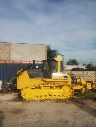 Komatsu D85ex15 Con Riper, Cabina Galeo, Equipo Como Nuevo