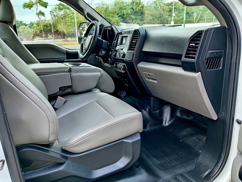 Ford F150 Xl 2016 Batea Larga 5.0 V8