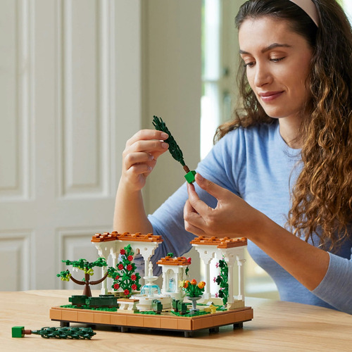 Lego Icons Jardín Con Fuente Set De Construcción 10359 1302 Lego Icons
