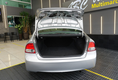 Honda Civic 1.8 LXS 16V FLEX 4P AUTOMÁTICO