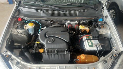 Fiat Strada 1.4 Freedom Flex 2p