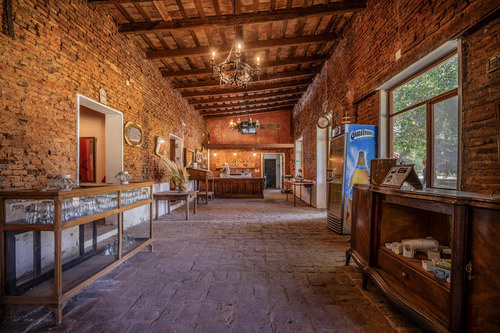 Hotel Boutique + Restaurante De Campo En Alquiler En Villa Ruiz