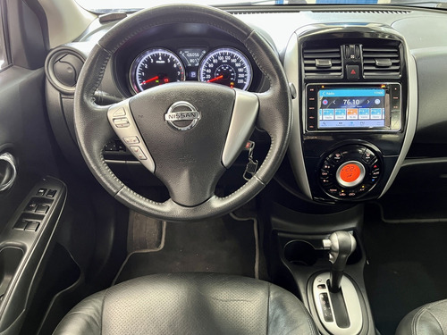 Nissan Versa 1.6 16V FLEX UNIQUE 4P XTRONIC