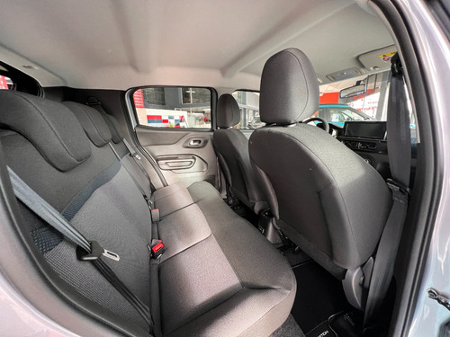 Imagen 18 de 22 de Nuevo Citroen C3 Eat6 First Edition Automatico 2022