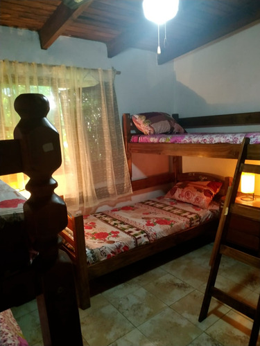 Hermosa Casa En Bella Vista Con Piscina Climatizada Privada Para 11 Personas + Mesa De Pool / Ping Pong