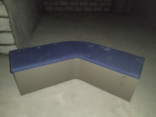 Mueble De 1.20 Mts X 50cm Forro Azul Y Base Madera