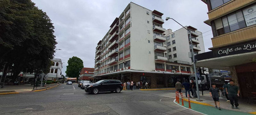 Arrienda Amplia Oficina En El Centro (72291)