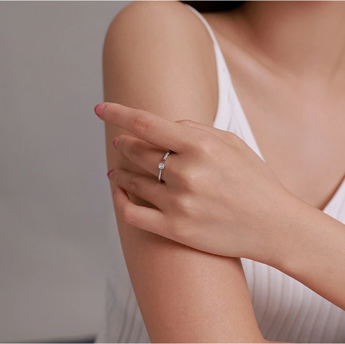 Imagen 2 de 8 de Anillo Compromiso Circones Ajustable Para Mujer En Plata 925