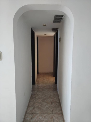 Imagen 8 de 14 de Apartamento En Venta En Base Aragua Maracay // 04243385555