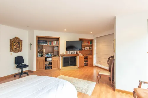 Apartamento En Venta En La Cabrera. Cod V6479