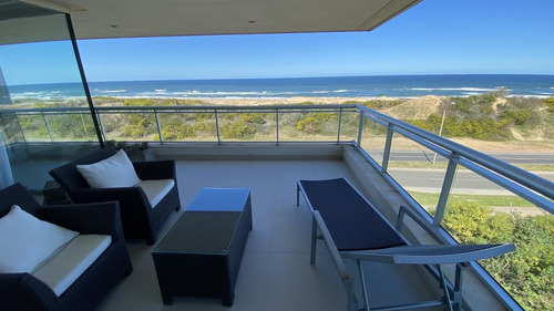 Imagen 9 de 30 de Apto Con Vista Al Mar, Parrillero Propio, 3 Suites Servicio, Temp 2022 - Playa Brava
