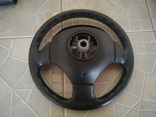Imagem 2 de 2 de Volante Peugeot 206/207 Comum Para Veículos Sem Air Bag