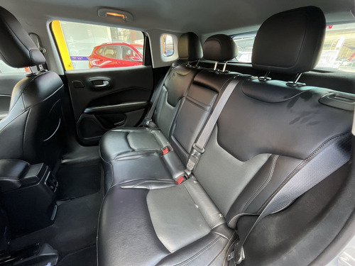 Imagem 13 de 13 de Jeep Compass 2.0 Longitude 4x2 (aut) (flex)