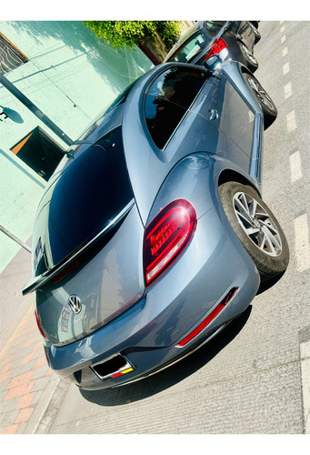 Volkswagen Beetle 2.5 Sound Mt