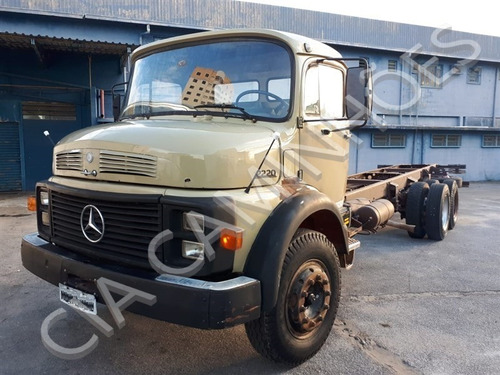 Imagem 3 de 15 de Mb 2220 6x2 Ano 1987 No Chassi Direção Hid