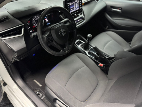 Toyota Corolla 1.8 Base Mt