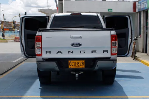 Ford Ranger 3.2 4x4 Diesel.
