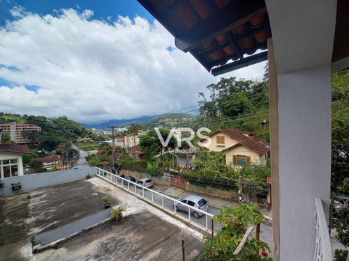 Imagem 18 de 21 de Casa Com 3 Dormitórios À Venda, 287 M² Por R$ 1.200.000,00 - Várzea - Teresópolis/rj - Ca0313