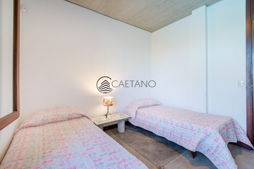 Excepcional Chalet De 2 Plantas Con Vista Al Mar!- Ref: 2245