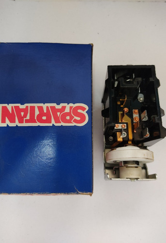 Imagen 1 de 1 de Switch Luz Ford Autos Varios Años 1980 A 1988 Hs117 Spartan