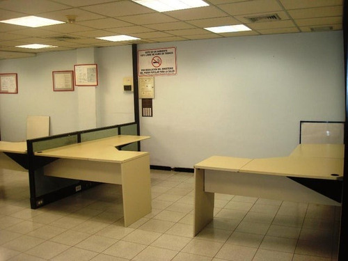 Carla Gonzalez Local Comercial En Venta En Santa Paula Mls #24-10112 Gt