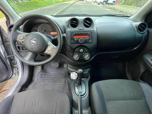 Nissan Versa 1.6 Sense