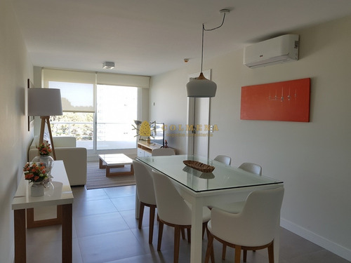 Greenlife Punta Del Este, Apartamento 2 Dormitorios Con 2 Baños.-ref:4280