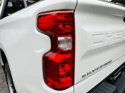 Chevrolet Silverado Doble Cab