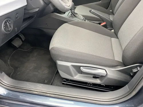 Seat Arona 1.6 Reference