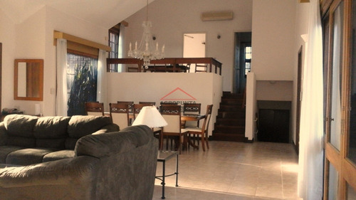 Excelente Casa En Venta En Playa Mansa, Punta Del Este- Ref: 5514