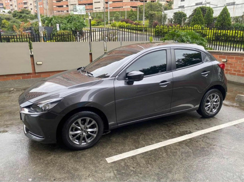 Mazda 2 1.5 Touring