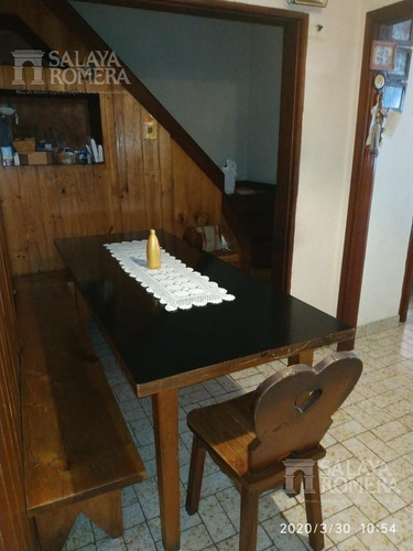 Imagen 9 de 20 de Casa En Lote Propio Con Galpon Al Fondo - En Venta En Munro -