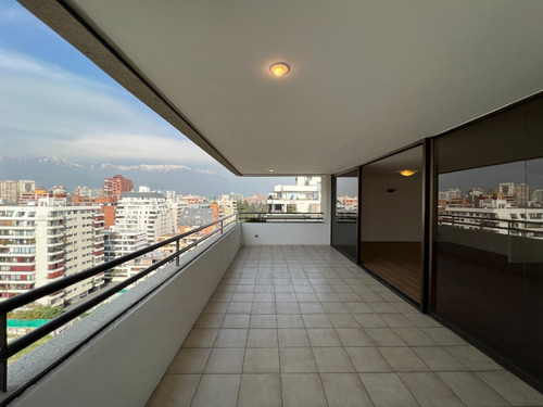 Amplio Penthouse I Vista Despejada I Los Acantos I Impecable