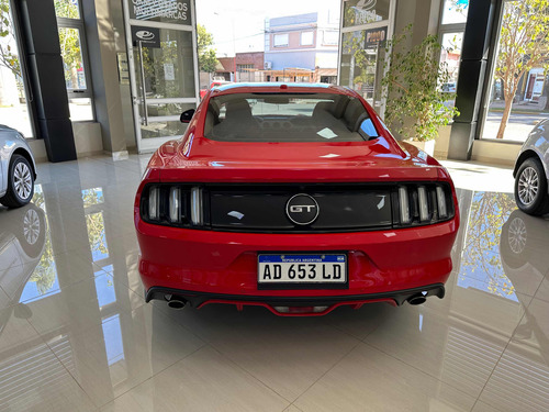 Ford Mustang 5.0 Gt 421cv