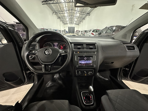 Volkswagen Suran 1.6 Imotion Highline 110cv