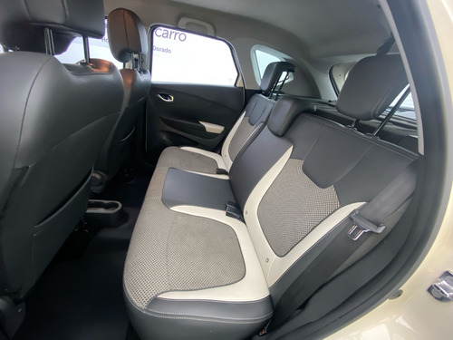 Imagen 17 de 25 de Renault Captur Intens 2.0l