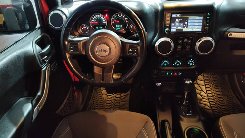 Imagen 13 de 15 de Jeep Wrangler 3.6 Unli.rubicon 4 P 2014