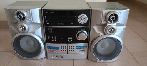 Equipo De Sonido Minicomponente Cd Am/fm Auxiliar Cassette 