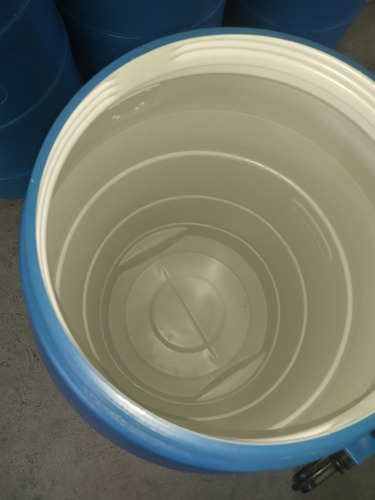 Barril Envase Pipote Plástico 70 Litros Con Tapa Nuevo