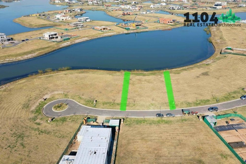 Imagen 5 de 11 de Lote A Laguna Central En Barrio Costas - Puertos Del Lago