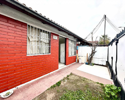 Se Arrienda Casa En Macul, 2d+2b, Amplio Terreno 130m²
